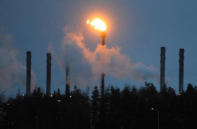 Protest held outside Mossmorran plant following series of flare ups